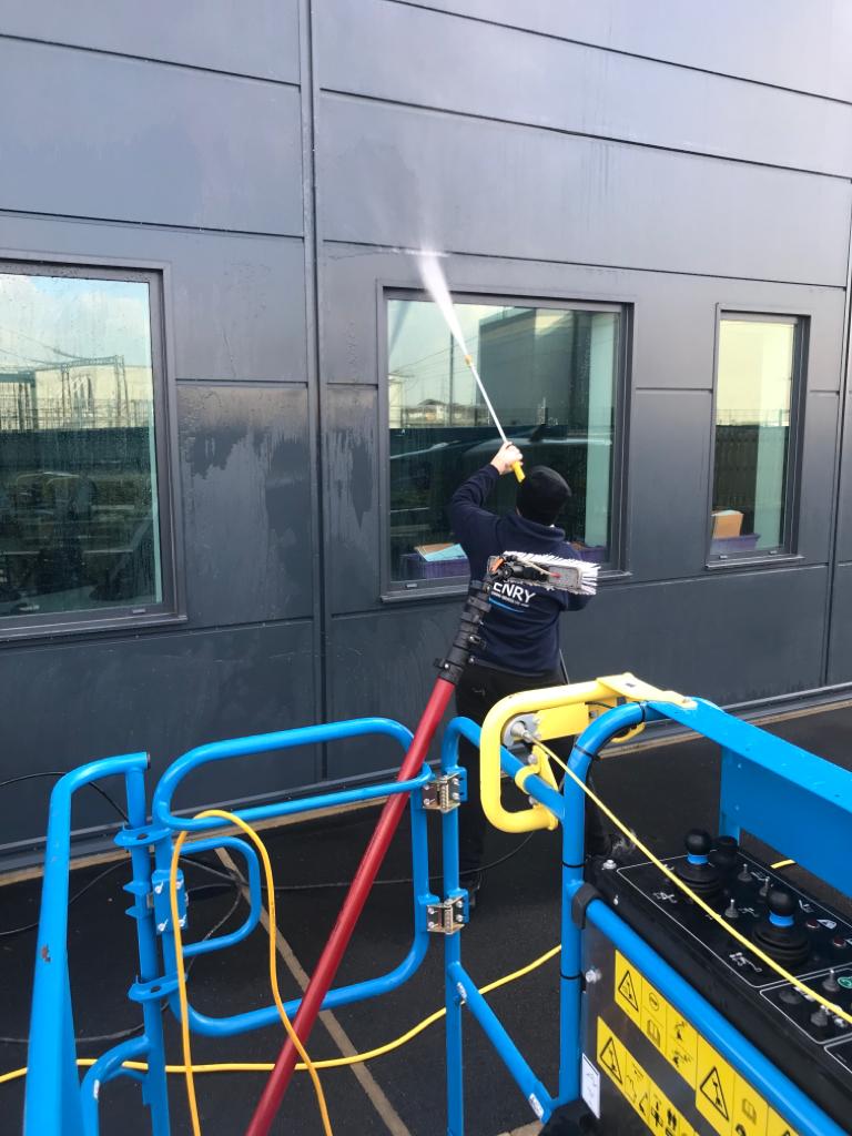 commercial cleaning london